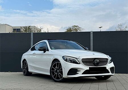 Mercedes-Benz C 300 gebraucht kaufen Mercedes-Benz C 300 Coupe 9G-TRONIC AMG Line