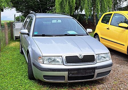 Skoda Octavia 1.6 Combi Tour, TÜV bis 01/2027