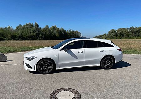 Mercedes-Benz CLA 200 Shooting Brake 7G-DCT Edition 2021