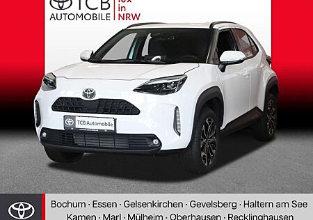 Toyota Yaris Cross 1.5 Hybrid Teamplayer NAVI SHZ PDC