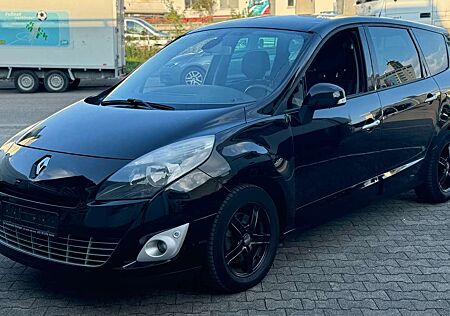 Renault Scenic 2.0 16V 140 7 Sitzer