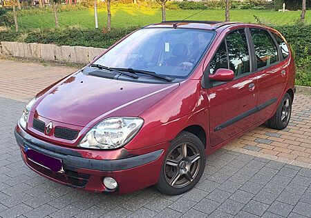 Renault Scenic 1.6 16V Emotion