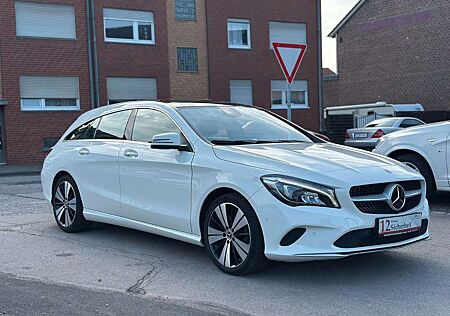 Mercedes-Benz CLA 180 Shooting Brake Garantie*Navi*Leder*Pano*