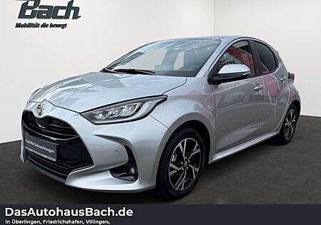 Toyota Yaris 1.5-l-VVT-iE Hybrid Team Deutschland