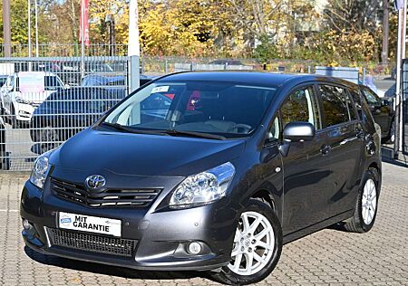 Toyota Verso 1.8 Travel NAVI AHK PDC KAMERA