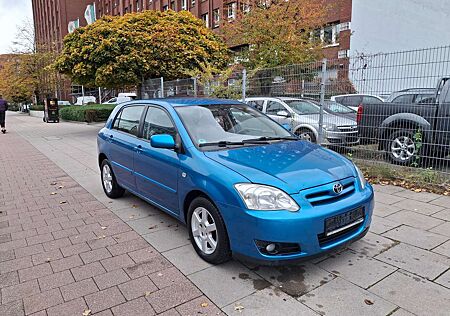 Toyota Corolla Fließheck 5-Türer 1.4 Sol
