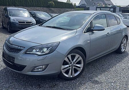 Opel Astra 1.6 LPG Xenon Leder PDC Navi Inovation