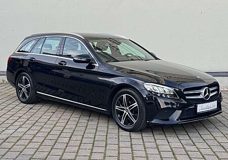 Mercedes-Benz C 180 T"Avantgarde"9G-Tronic/Navi/DAB/Kamera/LED