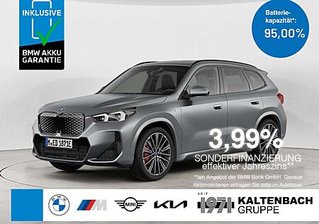 BMW iX1 xDrive30 M-Sport Pro PANO AHK HUD 360°