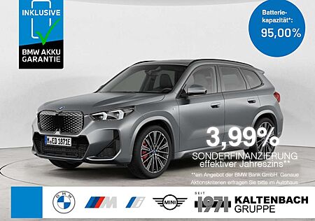 BMW iX1 xDrive30 M-Sport Pro PANO AHK HUD 360°