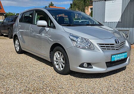 Toyota Verso 1.8 Multidrive S*1.Hand*Autom.*Panoram.*PDC*Sitzh.