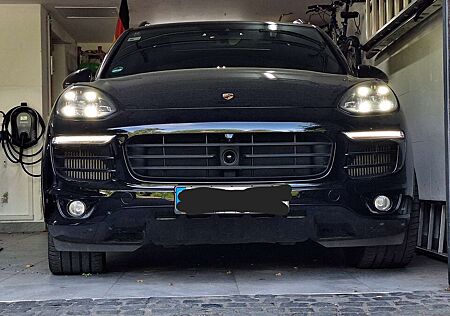 Porsche Cayenne S Diesel Tiptronic 4,2 Liter Aprov. LED Pano AHK