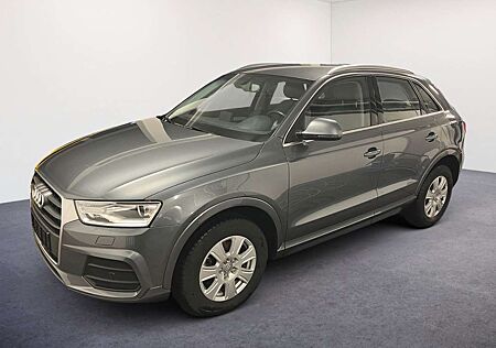 Audi Q3 2.0 TDI Sport quattro AT /NAV/PDC V+H/SHZ