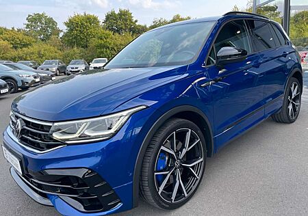 VW Tiguan Volkswagen R 4Motion Akrapovic 360°AHK 21"Black DCC