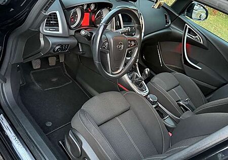 Opel Astra 1.7 CDTI DPF Sport