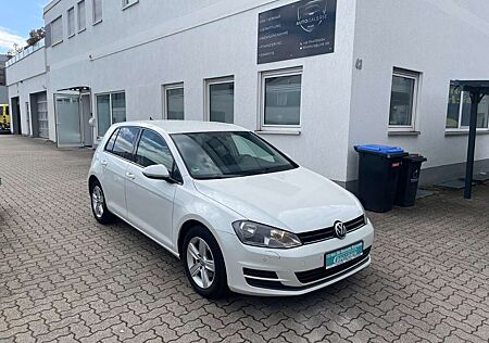 VW Golf Volkswagen VII Lim. Comfortline BMT