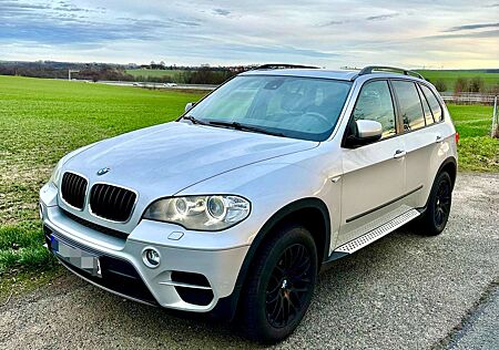 BMW X5 xDrive 30d Nov. 2011 Vollausstattung TOP Zustand