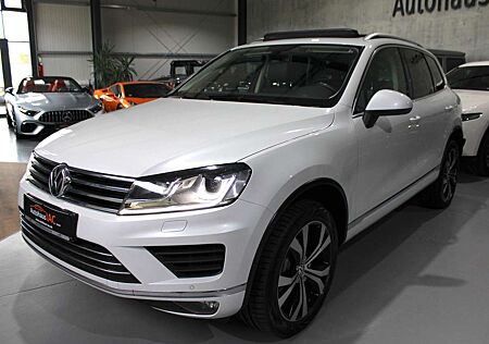 VW Touareg Volkswagen V6 TDI/4Mot/BI-XEN/NAVI/TOTW/2.HAND/PANO