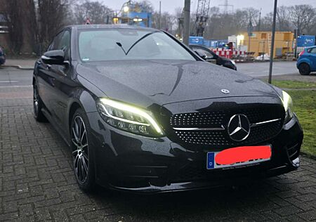 Mercedes-Benz C 180 9G-TRONIC AMG Line