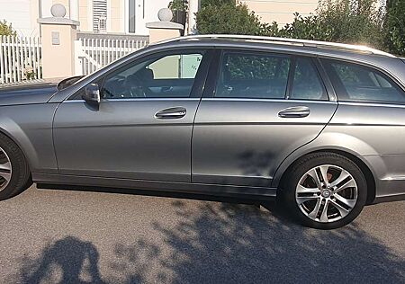 Mercedes-Benz C 180 C-Klasse T-Modell T (BlueEFFICIENCY) Avantgarde