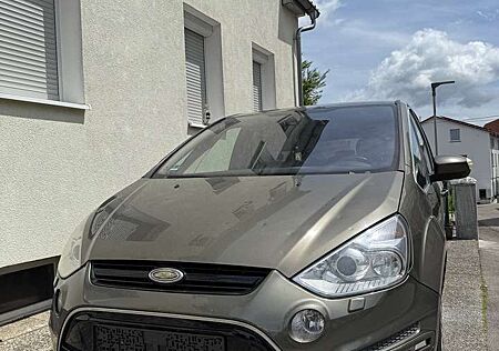 Ford S-Max 2.0 TDCi DPF Aut. Titanium