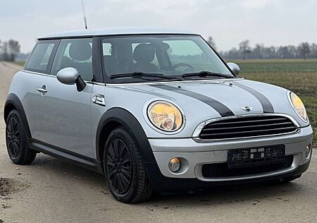 Mini ONE * Tüv 08/2027 *