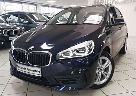 BMW 225 Active Tourer i xDrive PANO LED SCHECKH.