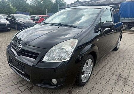 Toyota Corolla Verso 1.8 Team AHK 7Sitz 1Hand Tüv Neu!!