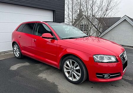 Audi A3 1.6 TDI Sportback Attraction