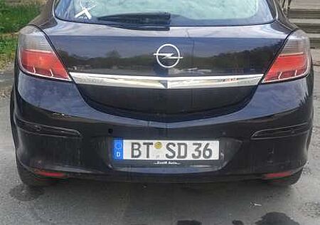 Opel Astra GTC