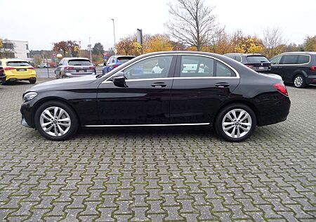 Mercedes-Benz C 300 e EQ Power Hybrid+Navi+LED+Sound Komfort Paket+1.H