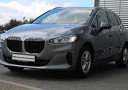 BMW 218 d Active Tourer Navi LED Kamera DAB wenig km