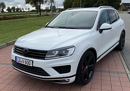 VW Touareg Volkswagen 3.0 V6 TDI SCR Blue Motion DPF Automatik Exclusive