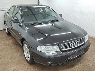 Audi A4 2.4 AUTOMATIK KLIMAA SHZ XENON S-LINE ALU SERVO ZV