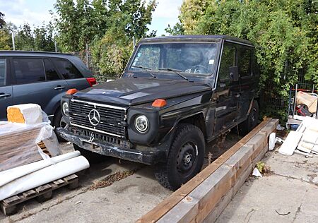 Mercedes-Benz G 300 300 GD