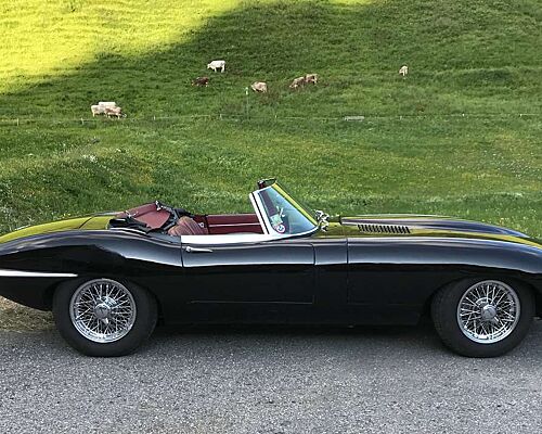 Jaguar E-Type roadster