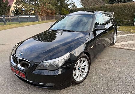 BMW 550 i Limousine/ Head- Up/ Soft- Close/ Glasdach