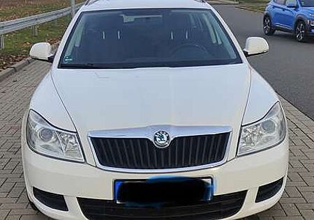 Skoda Octavia Combi 1.6 TDI DPF Ambition