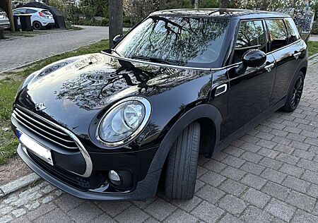 Mini One Clubman Pepper