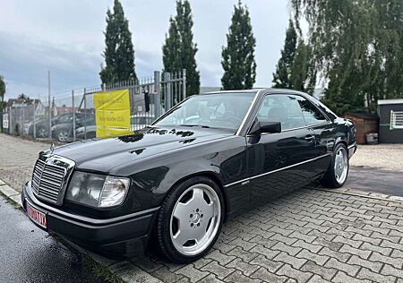 Mercedes-Benz CE 300 H-KENNZEICHEN,AUTOMATIK,LEDER,SCHIEBEDACH,18.ZOLL!