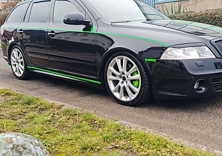 Skoda Octavia VRS mit 240 PS TÜV 08.2026