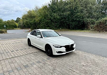 BMW 320d 320 Efficient Dynamic Edition Modern Line