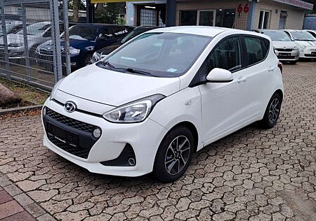 Hyundai i10 YES! / Klimaanlage / Sitzheizung / 1. Hand /