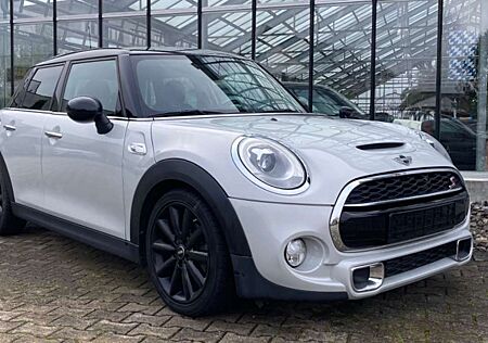 Mini Cooper SD 5-trg. Navi Automatik PDC LED