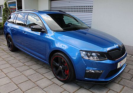 Skoda Octavia Combi 2.0 TDI RS BiXenon Leder Navigation Tempomat
