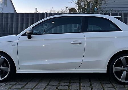 Audi A1 1.4 TFSI S line Sportpaket