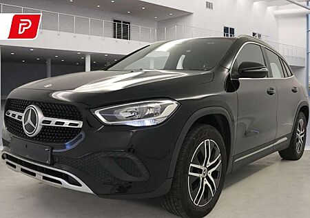 Mercedes-Benz GLA 180 PROGRESSIVE LEDER/RFK/MBUX NAVI+DAB/SIHZ/AMBIENTE