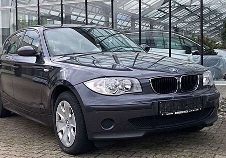 BMW 118 i Limo 5-türig Leder Klima Sitzheizung