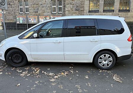 Ford Galaxy Trend