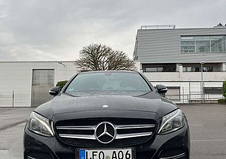 Mercedes-Benz C 400 C -Klasse Lim. 4Matic Edition 1